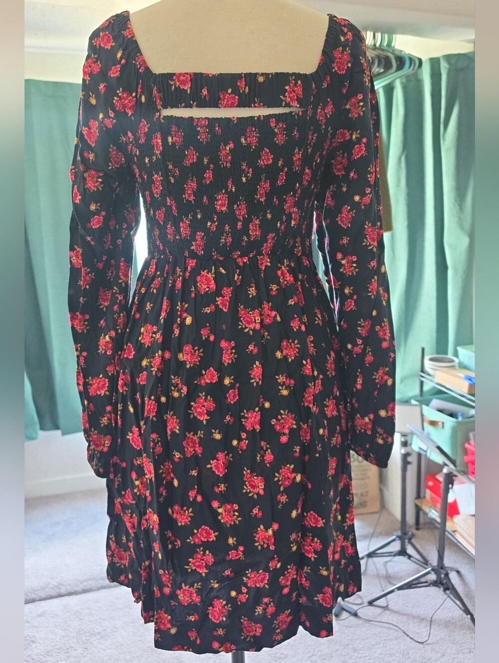 Old Navy Floral Smocked Dress with Long Sleeves-Size Small - Picture 5 of 6